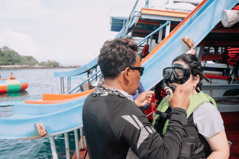 Pattaya: Coral Island Speedboat Tour with Lunch and Transfer Coral Island Tour with Speedboat & Indian Buffet Lunch