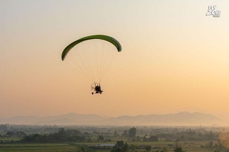 Flyzone Thailand Paramotor Chiang Mai dla 2 osóbFlyzone Thailand Paramotor Chiang Mai dla pary