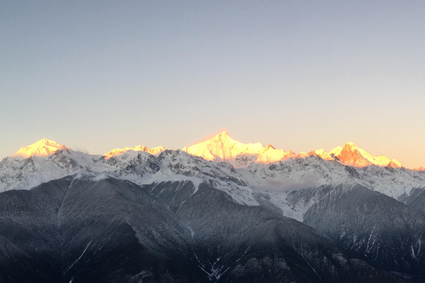 Shangri-La: wędrówka przez śnieżną górę Meili i wioskę Yubeng