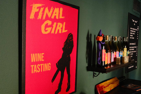 سولفانج جولة في النبيذ والجريمة الحقيقية مع مشروبات مشمولة