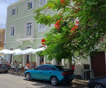 Mindelo: City tour com serviço de busca no hotel e traslado de ida e volta