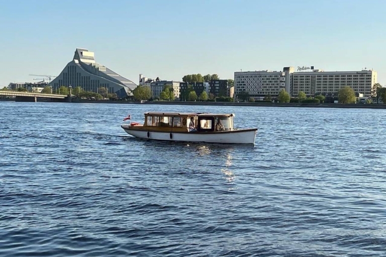 City:canal:tour Riga:Cruises