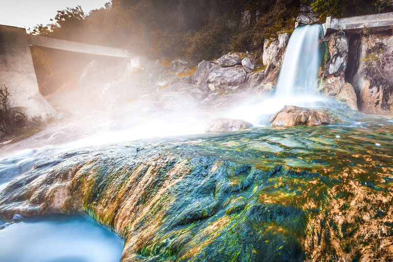 جولة ليوم واحد في ثيرموبيلي: روح 300 إسبارطي