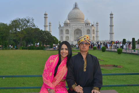 Delhi: 6 Days Golden Triangle Tour with Varanasi & Boat Ride Only Private Tour Guide