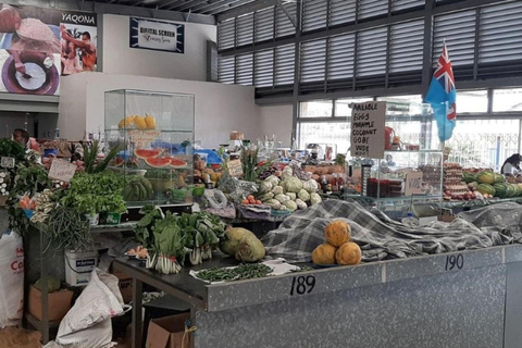 Nadi: Private Tour with Temple, Garden, Markets & Mud Pools