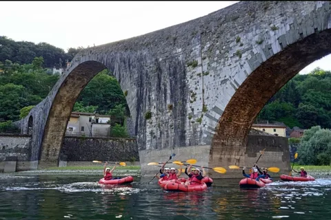 Lucques : excursion en kayak sur le fiume Serchio