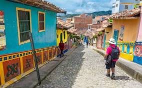 Antioquia - Colorful Village Experience