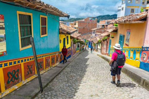 Antioquia - L'expérience d'un village coloré