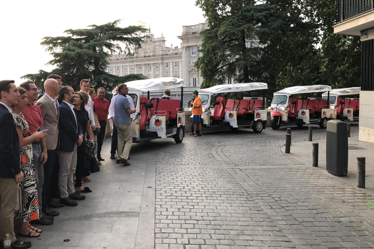 Madrid: Guided City Tour by Tuk Tuk1-hour Tuk Tuk Tour