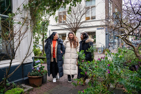 Amsterdam: Professional Photoshoot in the Canals Basic Photoshoot (15-20 photos)