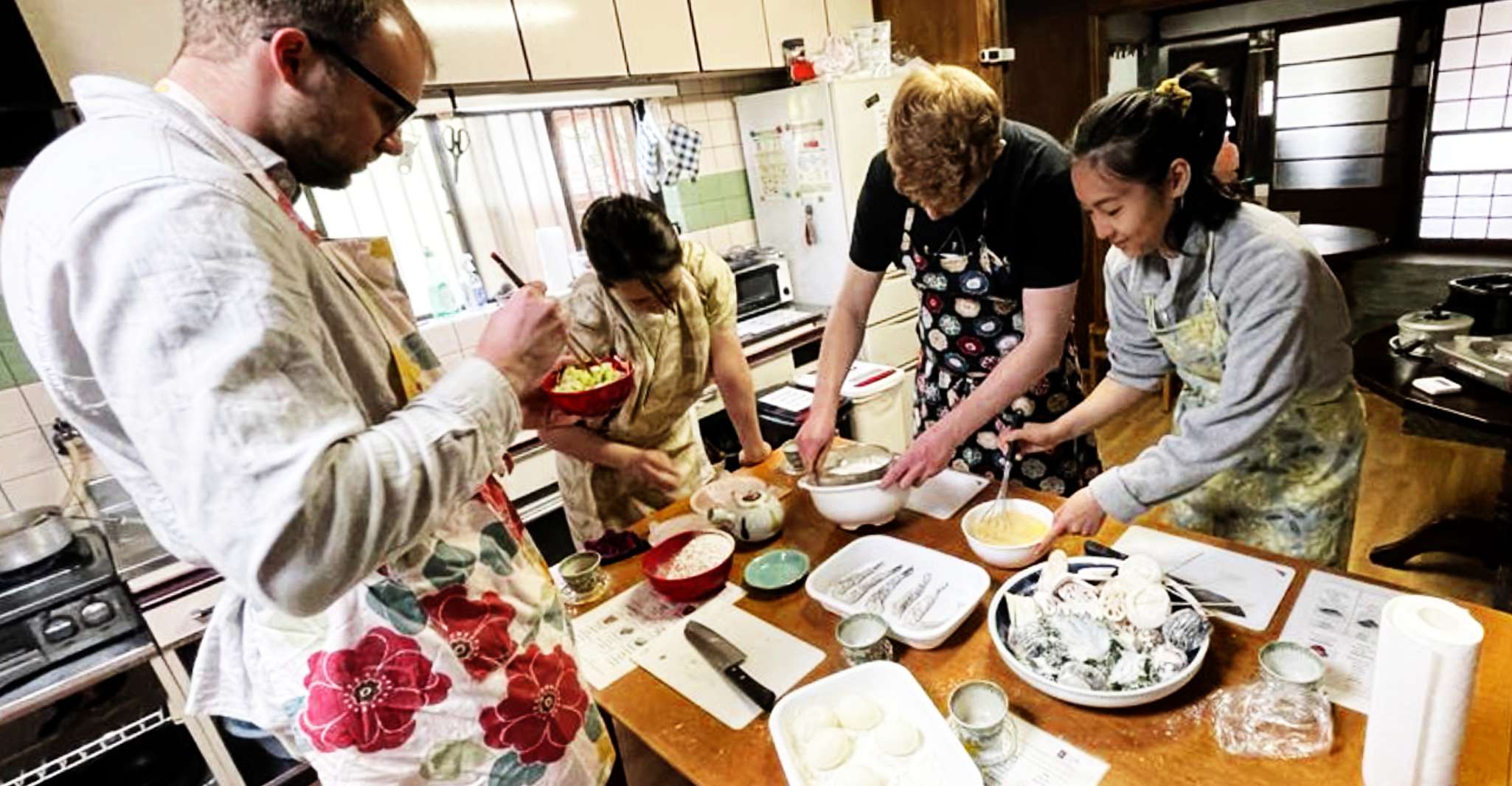 Osaka Authentic Tempura & Miso Soup Japan Cooking Class photo 4