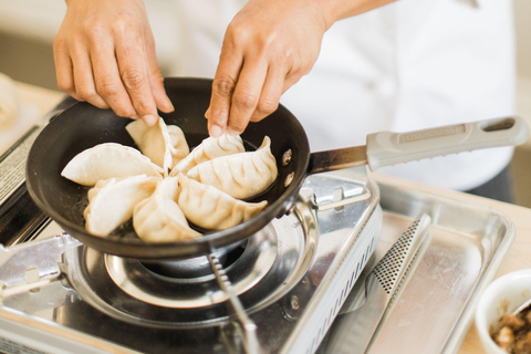 Chicago: Przygotuj epickie potstickers z lokalnym szefem kuchni