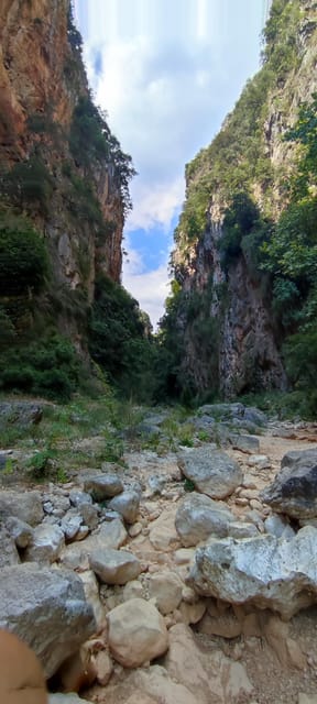 Día completo escalada en roca Aventura Cañón Gjipe - Hizvo