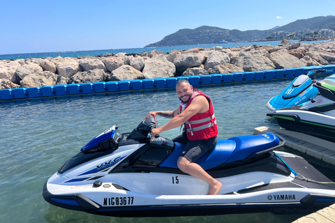 Jet Ski Adventure on the Côte d'Azur – Safe, guided, and for all levels Jet Ski Adventure on the Côte d'Azur – Safe, Guided, and for All Skill Levels