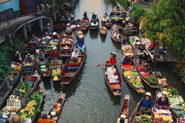 Bangkok:Damnoen Saduak Floating Market & Railway Market