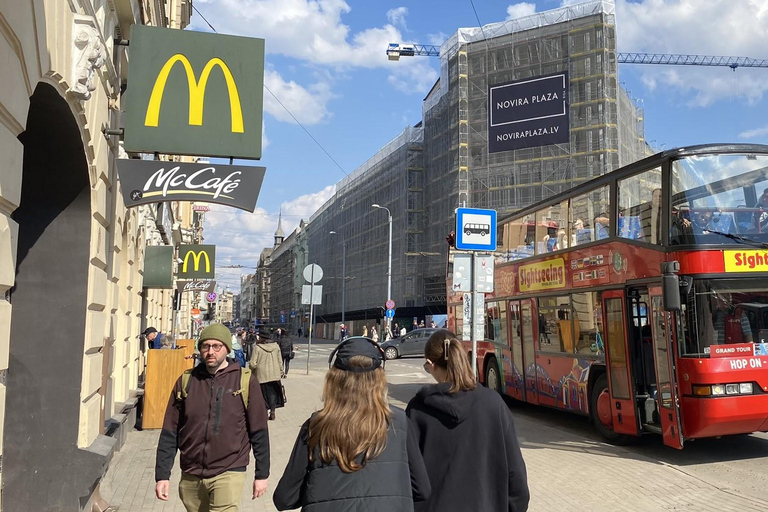 Riga Sightseeing: Red Bus Hop-On Hop-off "Grand Tour" Riga: 24h-Hop-on Hop-off Grand Bus Tour