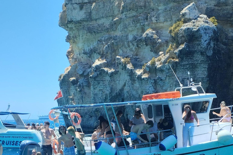 Private Boat Tour Experience with Blue Lagoon and Comino