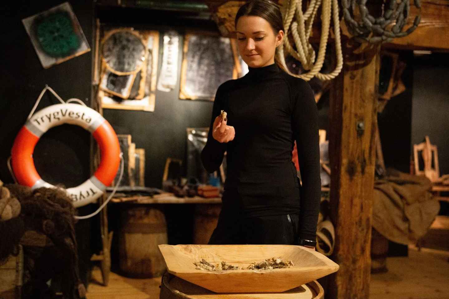 Tromso: Cod-Tasting Tour with Full Steam Museum Entry