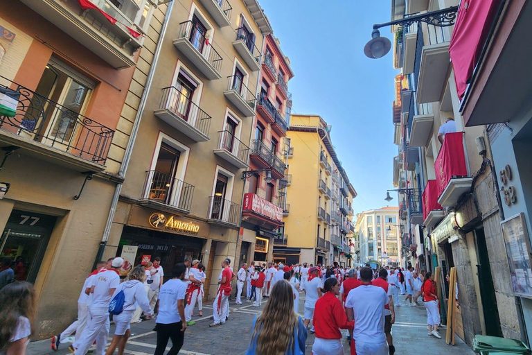 Pamplona Bulls: Balcony View & Gourmet Breakfast