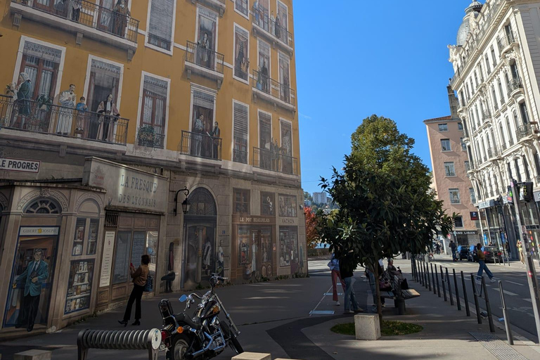 A 2-hour guided walking tour of downtown Lyon