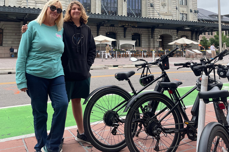 Denver: City Highlights: tour guiado na cidade em uma E-BikeO melhor tour guiado de Denver em E-Bike