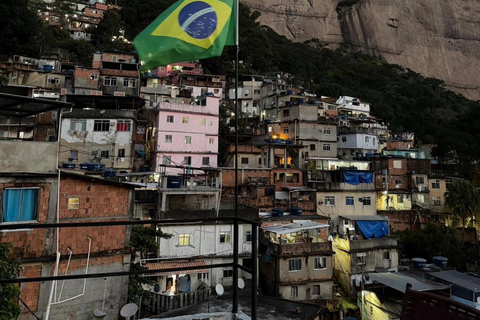 Rio de Janeiro: Private Rocinha Tour by Two Local Cousins