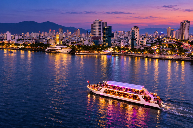 Da Nang: Han River Dinner Cruise with Private Table Options Upper-Deck Dinner — River & City Views