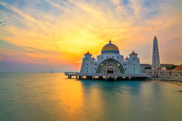 Von Singapur aus: Transfer nach Malakka (Melaka), Malaysia