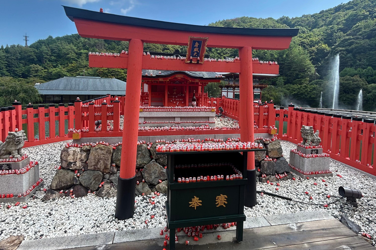 Osaka: Minoh Waterfall & Katsuo-ji Temple Half-Day Tour