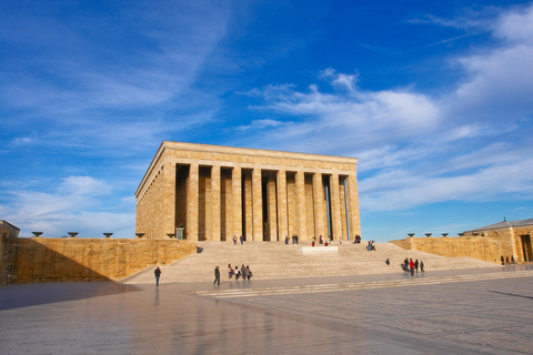 Paseo Social y Político de Ankara