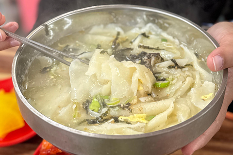 Busan: Kimchi Kitchens Food Tour with 10+ Tastings