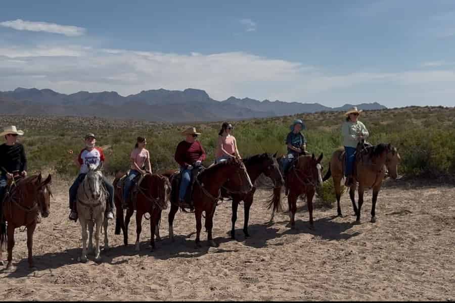 Vado, NM: 90-minütiger Ausritt in der Chihuahuan-Wüste. Foto: GetYourGuide Vado, NM: 90-minütiger Ausritt in der Chihuahuan-Wüste. Foto: GetYourGuide
