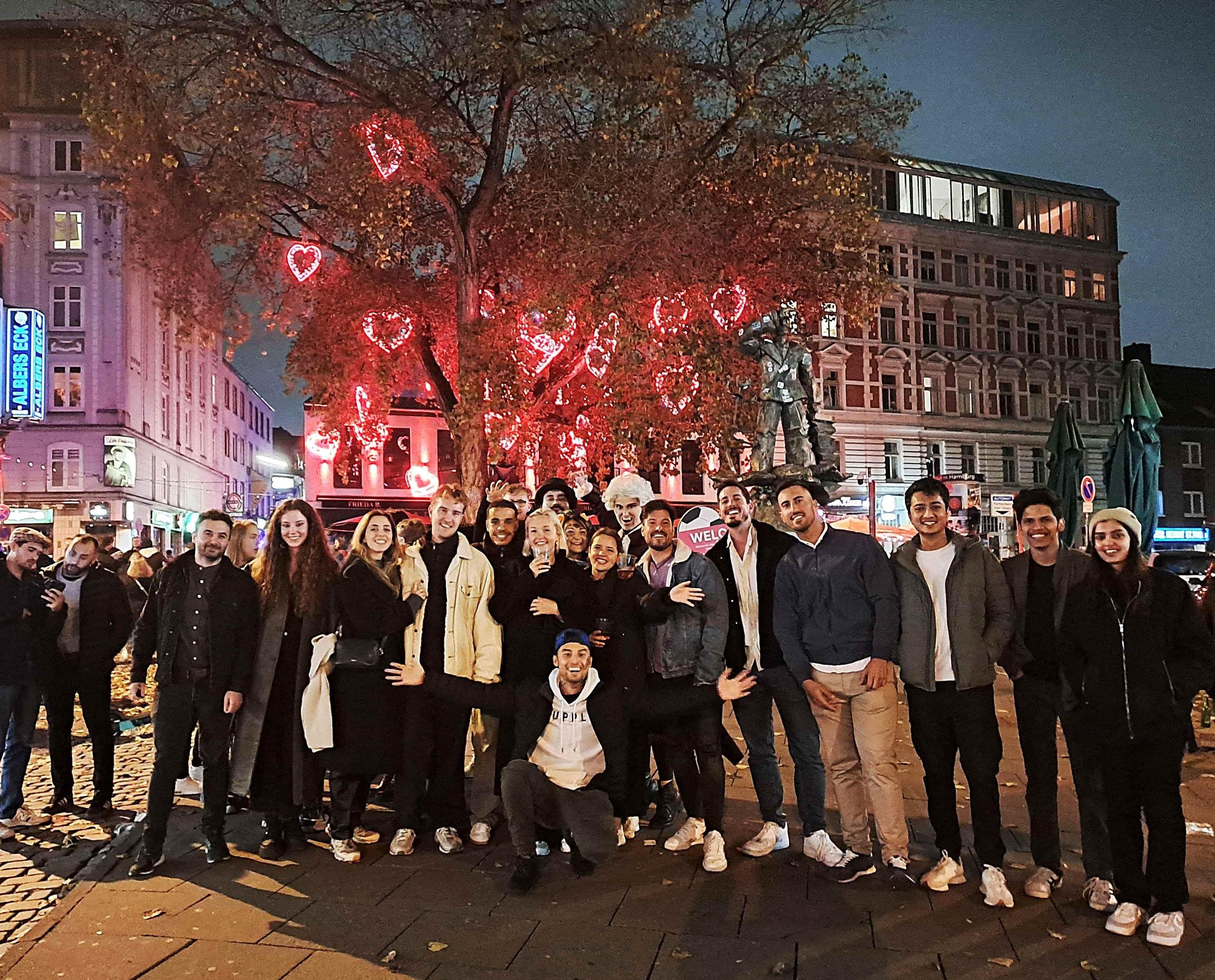 Berlin: Kneipentour mit Spielen, Getränke-Specials & VIP-Club-Eintritt