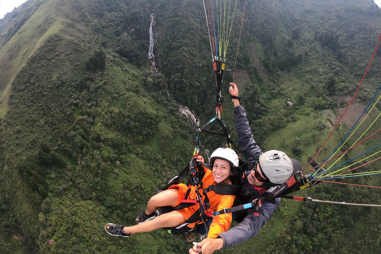 Medellin in parapendio + Video e foto