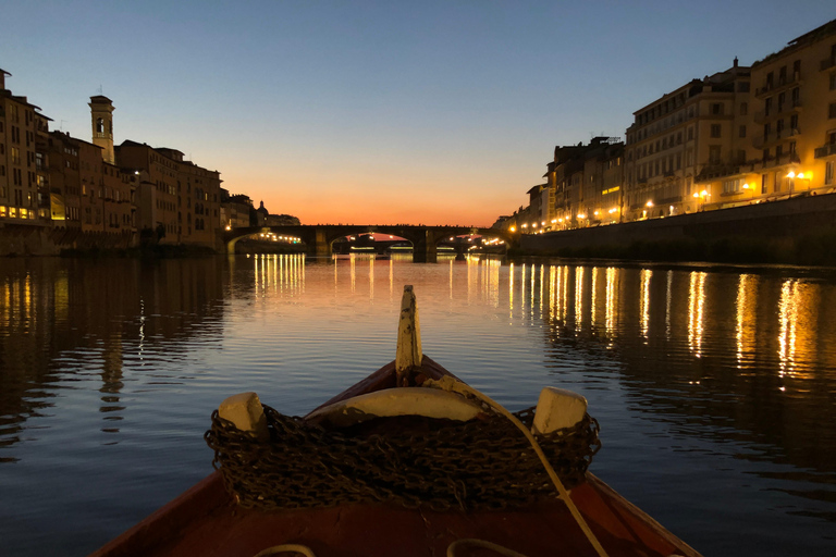 Florence: Historical Walk and Private Boat Tour with Wine