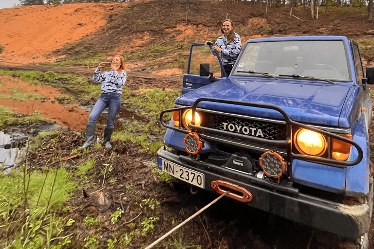 Von Riga aus: Off-Road-Abenteuer im Wald