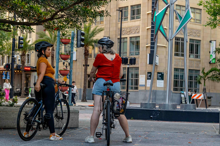 Orlando Bike Tour: Hidden Gems & Local Favorites Guided Tour with E-Bike Rental