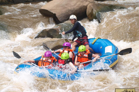 Chiang Mai: tour in quad, rafting e cascata StickyChiang Mai: tour in quad, rafting e cascate