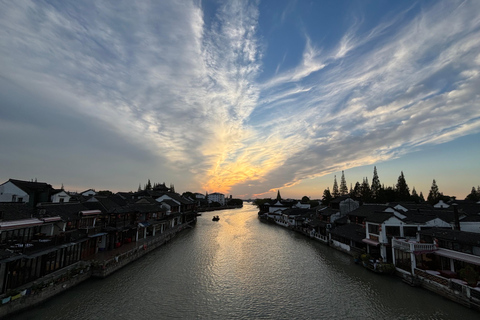 Från Shanghai: Vattenstad Zhujiajiao-tur med gondoltur