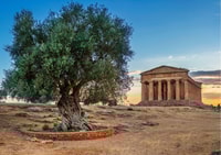 Da Agrigento a Taormina, Valle di templi e villa romana - Housity