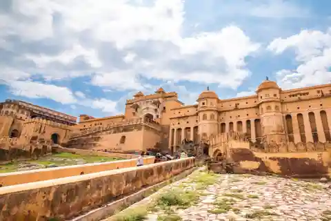 Jaipur: Tour privato di un giorno intero con auto e guida
