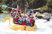 Banff, après-midi Tour de rafting en eau vive de la rivière Kananaskis - Housity