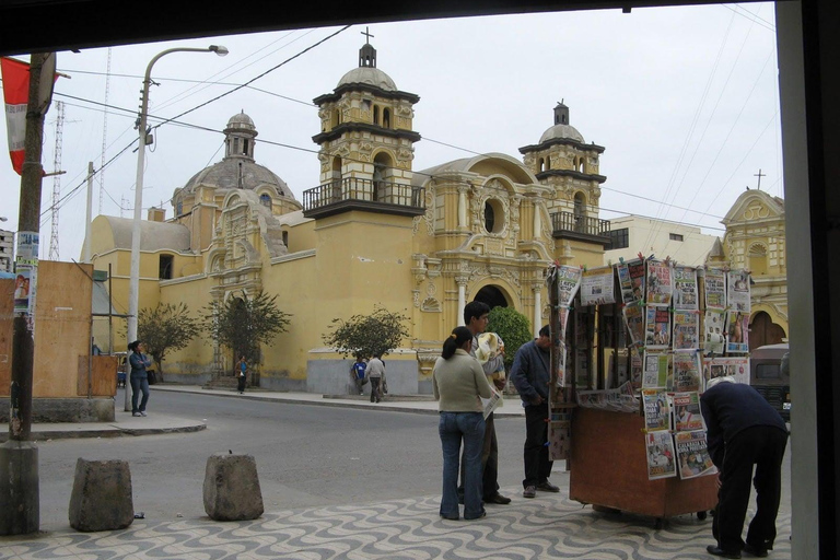 Pisco: City Tour with Playa de Pisco and Churches