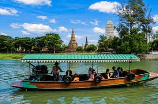 Geschichtsträchtige Bootsfahrt in Ayutthaya, Tempel & Spa-Erlebnis in Bangkok