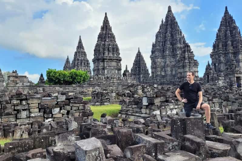 Yogyakarta: 3-hour Prambanan Tour Include Pickup & Entry Fee