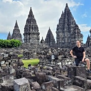 Yogyakarta: 3-hour Prambanan Tour Including Pickup & Entry Fee