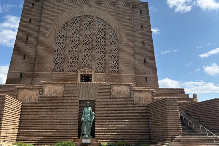 Johannesburg: Full Day Cullinan Diamond Mine & Diamond Shop