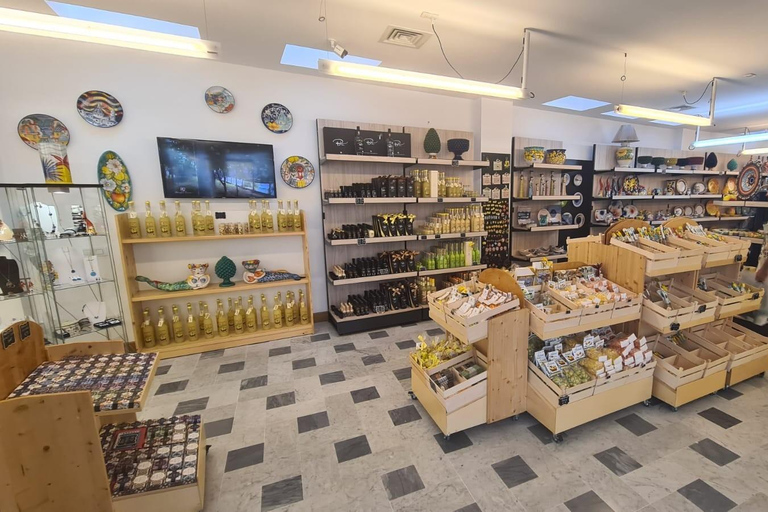 Sorrento: Cultural and Experiential "Food Tour" with Limoncello Tasting