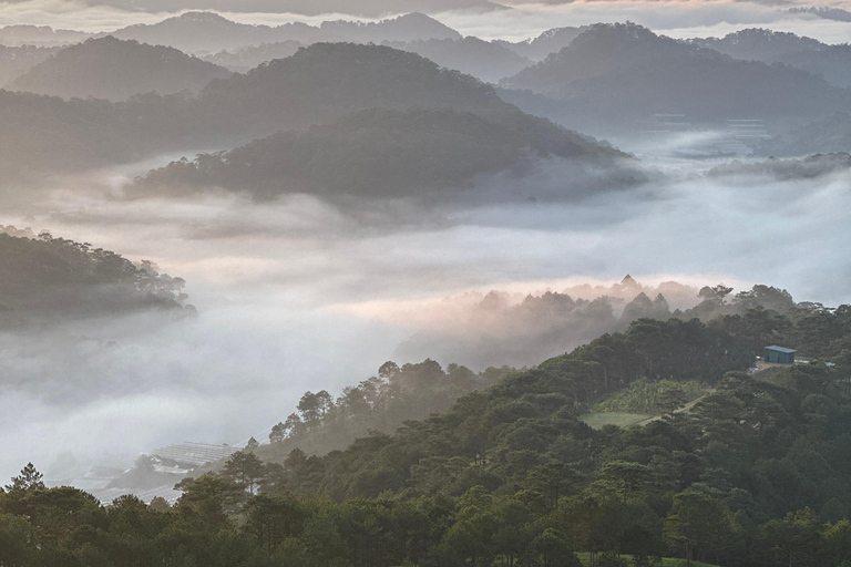 Dalat: Cloud Chasing packaged hike - Sunrise Pickup Included Group Packaged Tour - Free photo & video taken by tour guide
