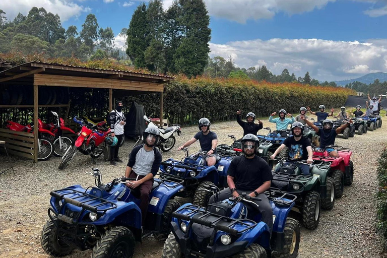 Medellin: tour in ATV delle 3 montagne con pranzo